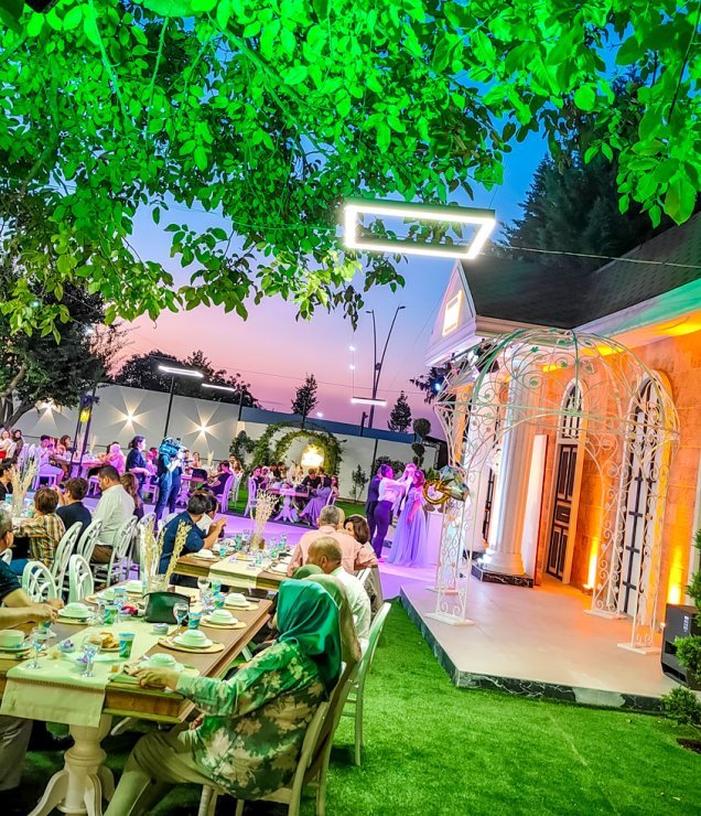 Kır Nikahı | Doğayla İç İçe Romantik Nikah Organizasyonu